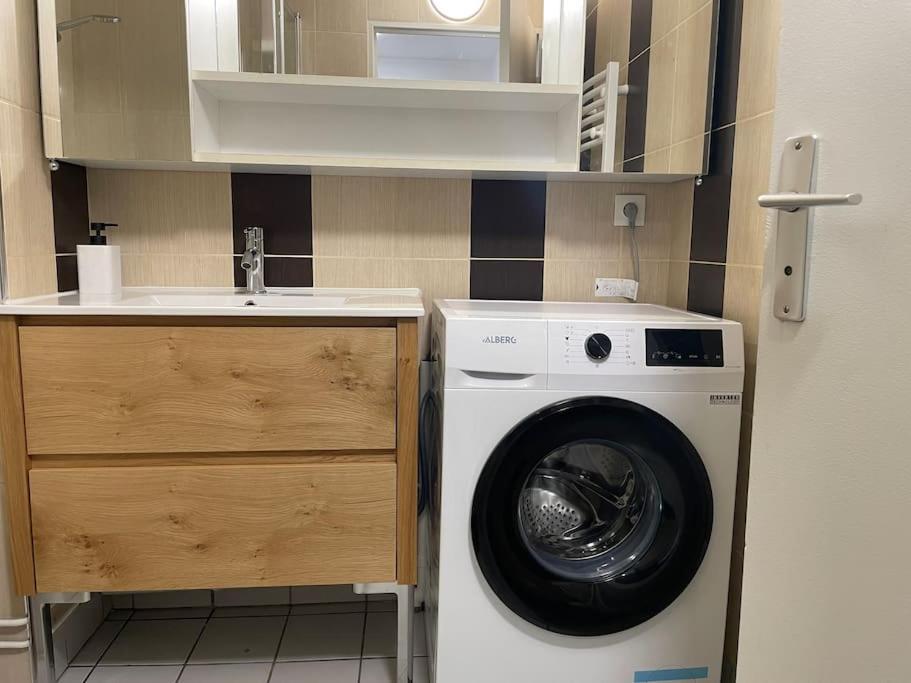 Appartement Cosy Proche Paris Le Bourget Ngoại thất bức ảnh