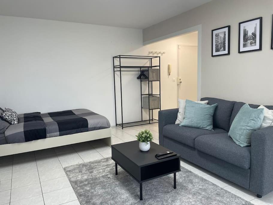 Appartement Cosy Proche Paris Le Bourget Ngoại thất bức ảnh